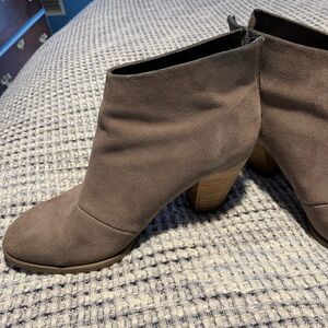 Sole Society taupe booties, size 7.5
